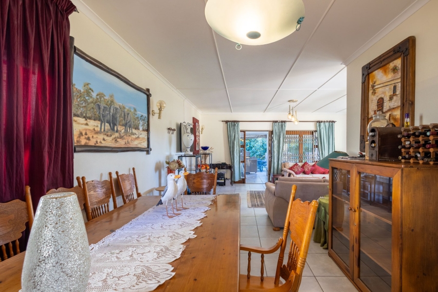 4 Bedroom Property for Sale in Lower Robberg Western Cape